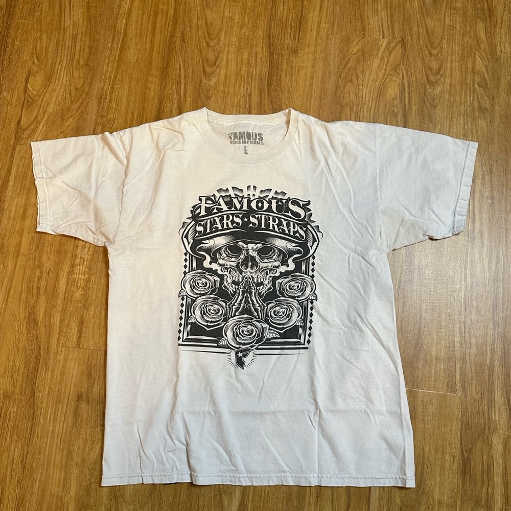 Famous Stars and straps vintage men’s tee size large